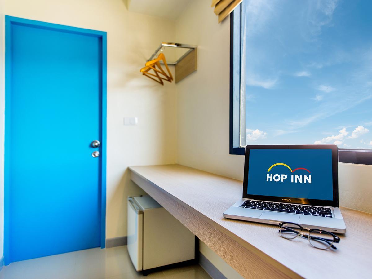 Hop Inn Lampang City Center Exteriör bild