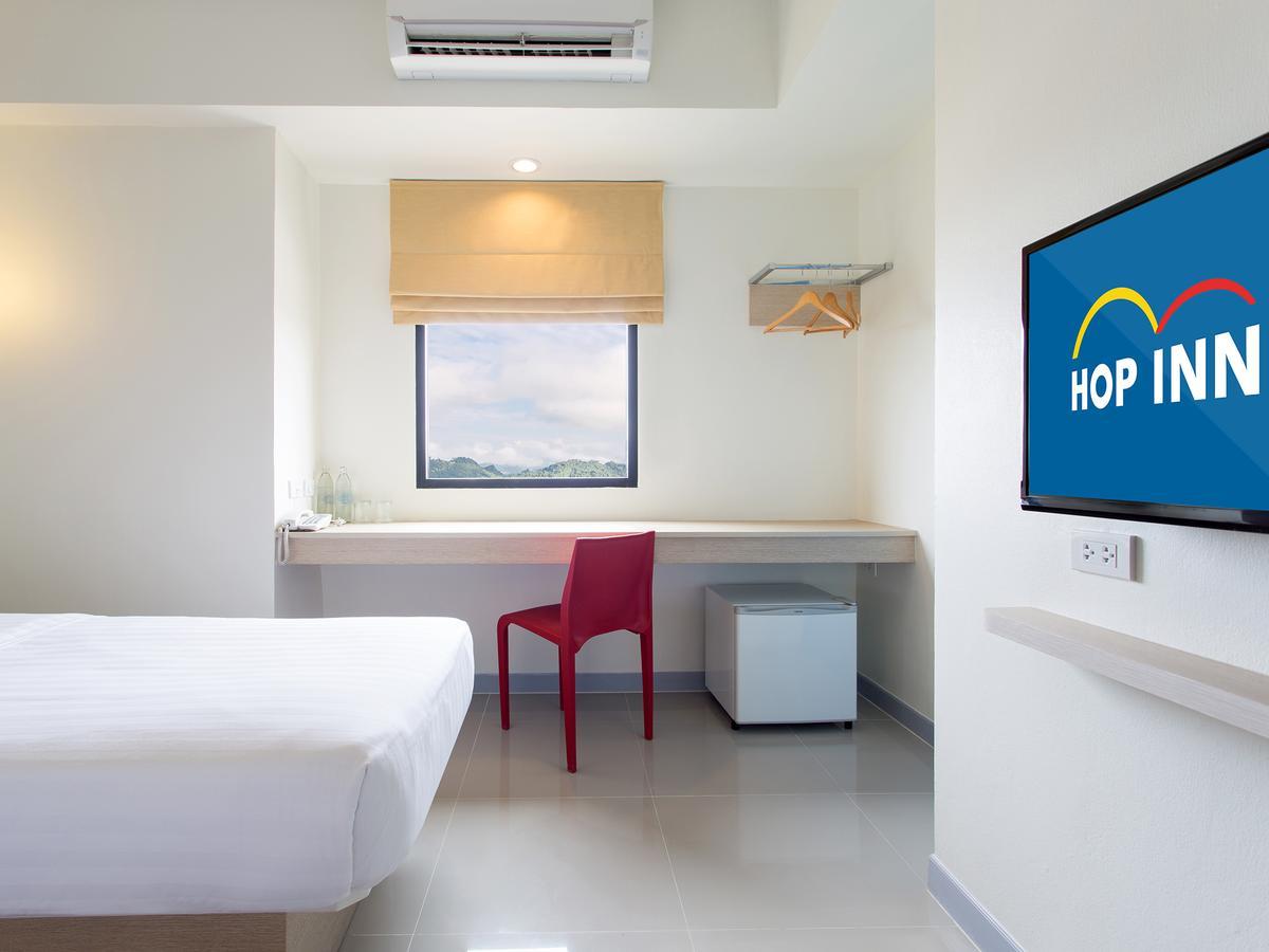 Hop Inn Lampang City Center Exteriör bild